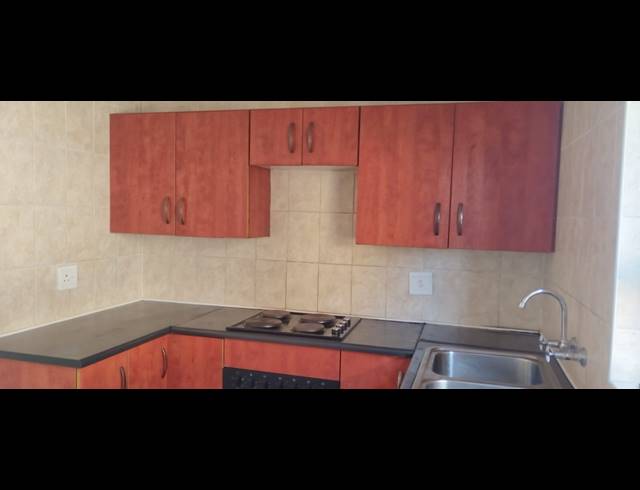 2 BEDROOM APARTMENT TO LET IN REYNO RIDGE